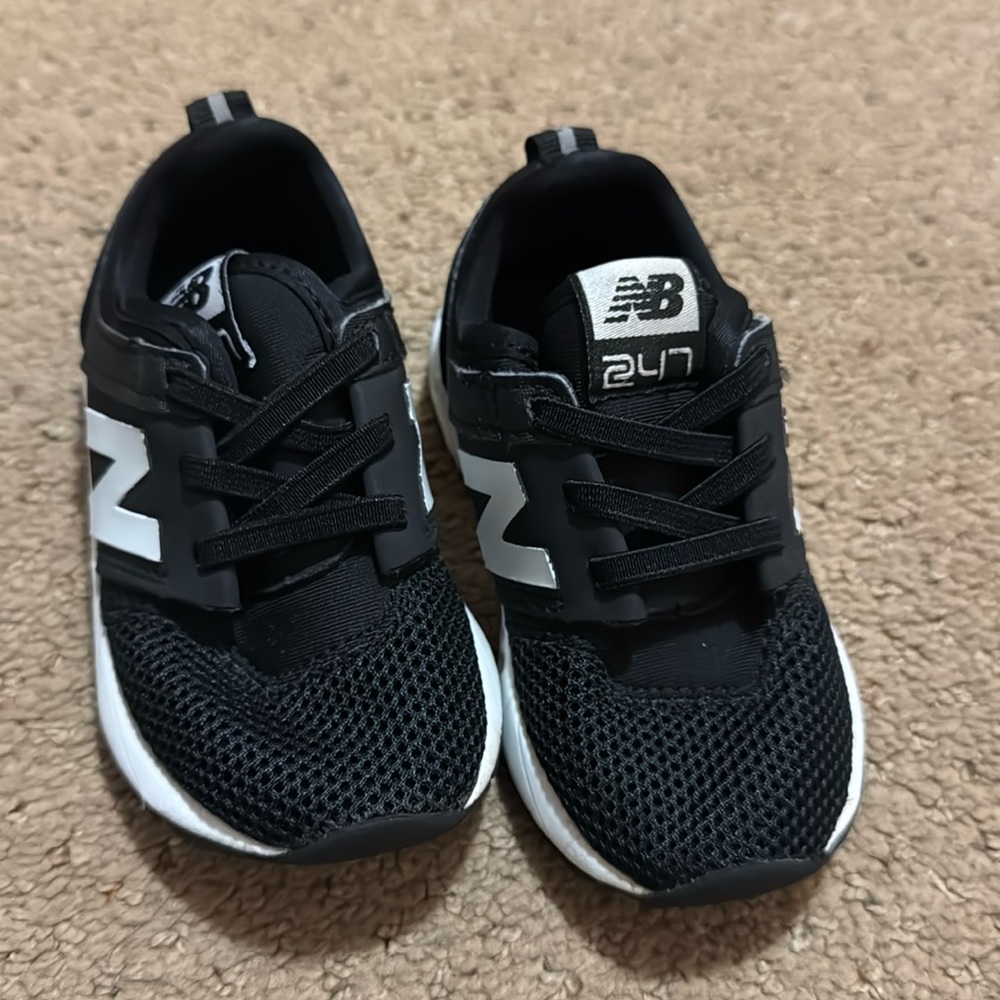 New Balance Toddler Sneakers 6